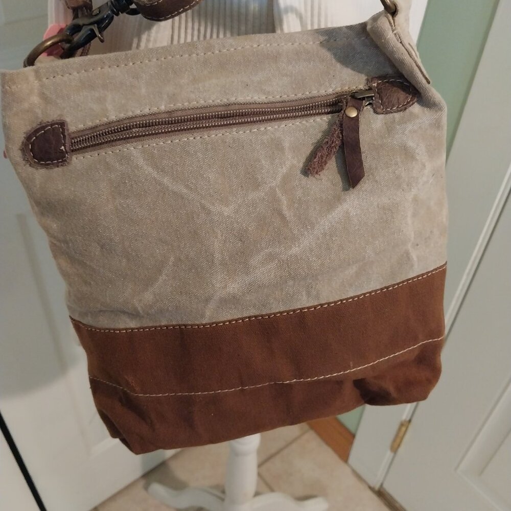 3522 Medium Myra Shoulder Bag Like New. 12" X 11" with 24" Strap Drop. - Picture 7 of 11